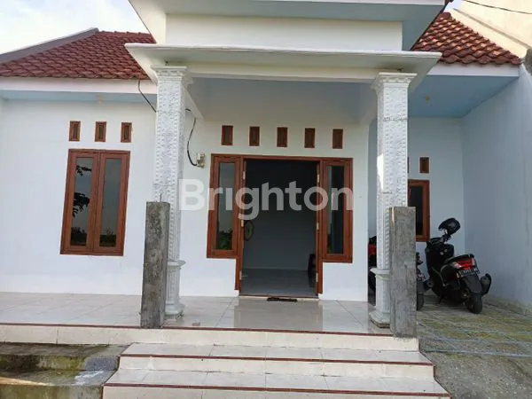 image RUMAH SIAP HUNI, BERSIH DAN NYAMAN DI MENGANTI (6)