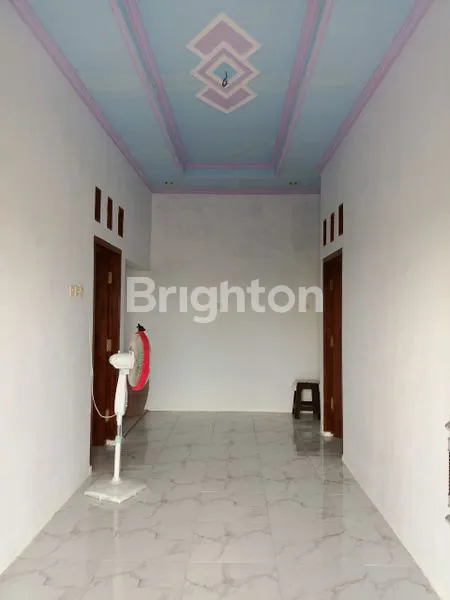 image RUMAH SIAP HUNI, BERSIH DAN NYAMAN DI MENGANTI (8)