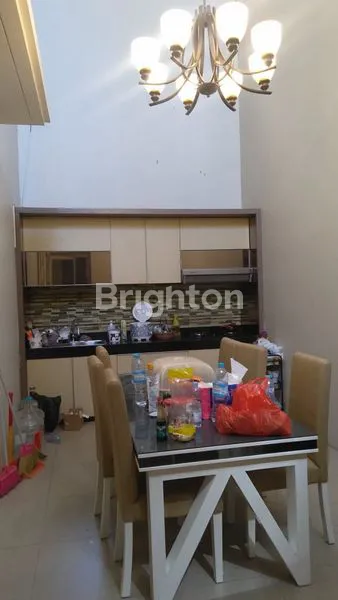 image MEWAH, LUAS DAN NYAMAN FULLY FURNISH DI GRAND PAKUWON (3)