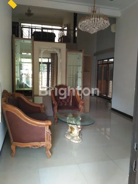 image RUMAH DHARMAHUSADA INDAH TENGAH (5)