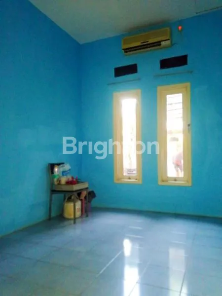 image RUMAH CANTIK MODERN SIAP HUNI + AC DAN WATER HEATER DI BLIMBING KOTA MALANG HARGA MURAH (6)