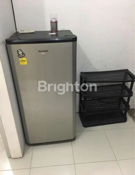 image APARTEMEN GUNAWANGSA MANYAR FURNISH (5)