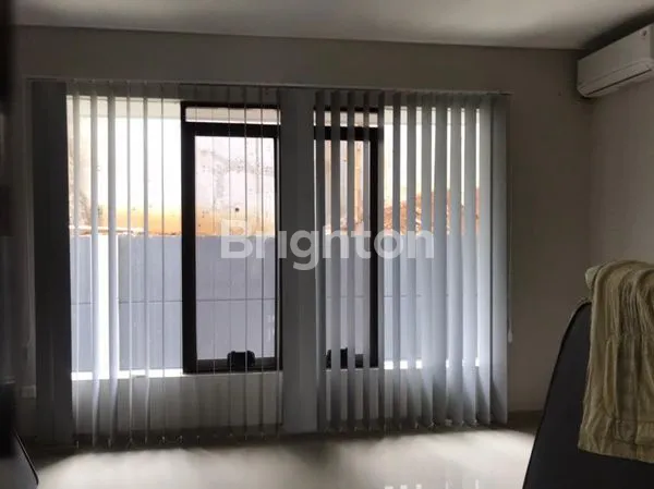 image RUMAH LUX AMAN DAN TERAWAT DI KAWASAN RESORT DAGO PAKAR BANDUNG (16)