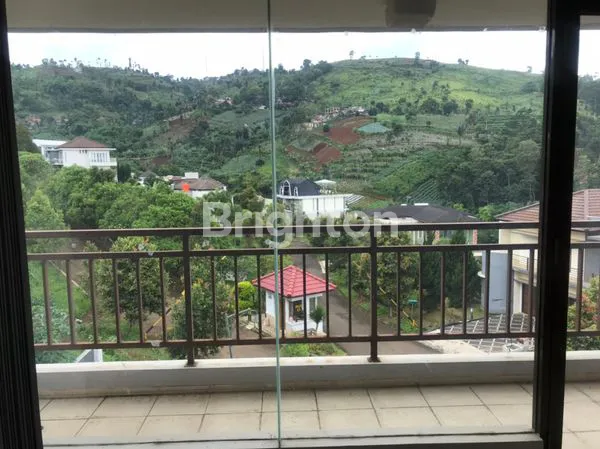 image RUMAH LUX AMAN DAN TERAWAT DI KAWASAN RESORT DAGO PAKAR BANDUNG (6)