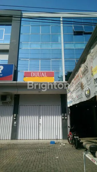 image RUKO DI TENGAH PADAT USAHA PERDAGANGAN SEMARANG (1)