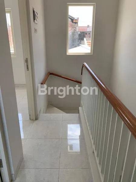 image RUMAH BARU DI NGAGEL TIMUR (7)