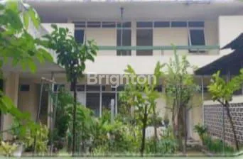 image RUMAH STRATEGIS TENGAH KOTA (2)