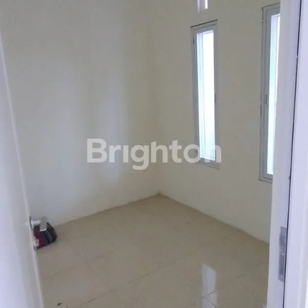 image RUMAH ASRI SIAP HUNI BARU RENOV DI PESONA PERMATA GADING (1)