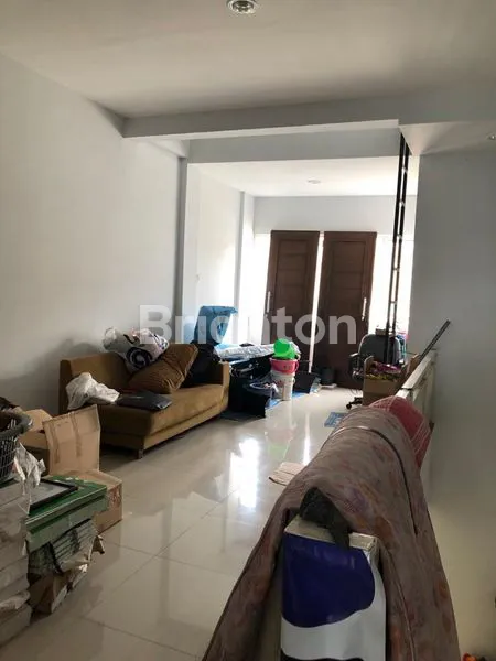image RUKO PATRA TOMANG 3 LANTAI ADA 3 UNIT GANDENG COCOK UNTUK KANTOR (2)