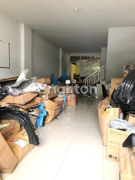image RUKO PATRA TOMANG 3 LANTAI ADA 3 UNIT GANDENG COCOK UNTUK KANTOR (5)