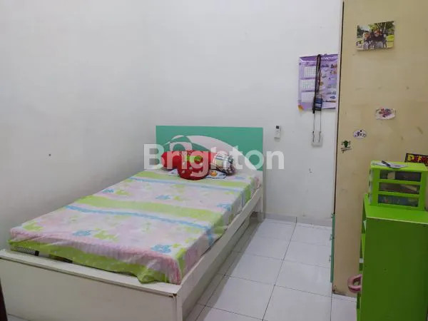 image RUMAH MINIMALIS 2 LANTAI SIAP HUNI, FULL FURNISHED, DKT ITS, UHT, OEER (4)