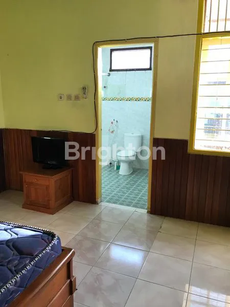 image RUMAH FULL FURNISH SATU LANTAI DI PERUMAHAN BUKIT DAMAI INDAH (5)