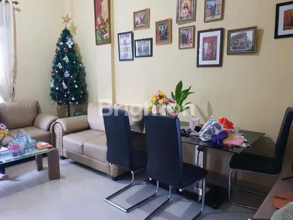 image BALIKPAPAN,  RUMAH CANTIK TENGAH KOTA (Y255) (5)
