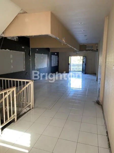 image RUKO MURAH 3 LANTAI RAYA JEMURSARI LOKASI STRATEGIS (3)