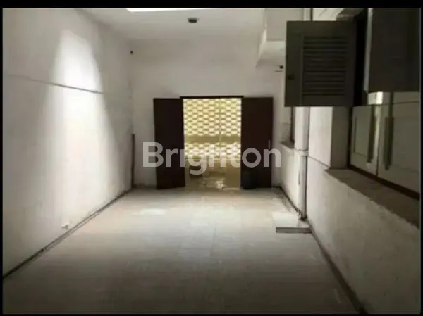 image RUMAH SECOND TENGAH KOTA (2)