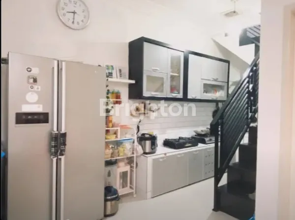 image RUMAH BAGUS 2 LANTAI FULL RENOVASI DI BEKASI KOTA (7)