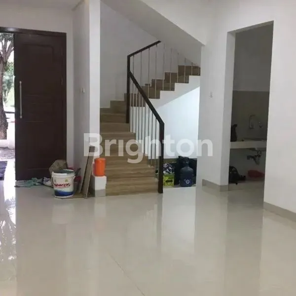 image RUMAH NEW GRESS SIAP HUNI ROYAL RESIDENCE (5)