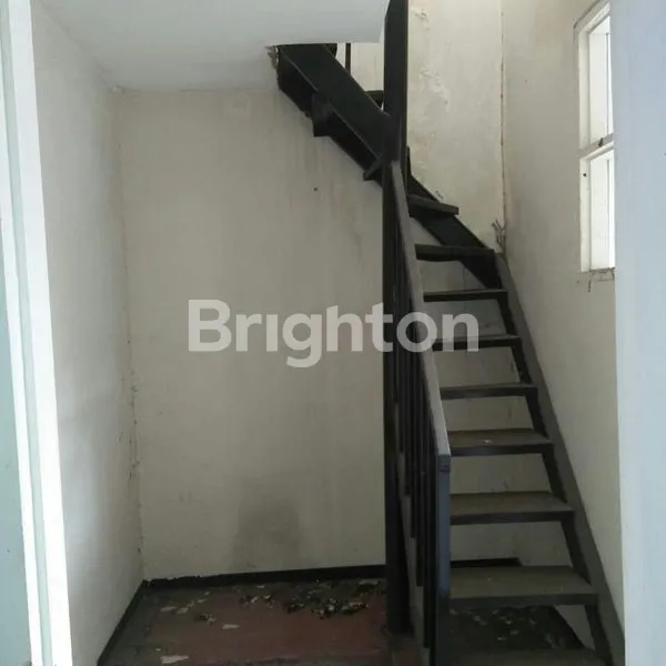 image RUMAH INTETNATIONAL VILLAGE 2 TYPE MONTEREY CITRALAND (2)