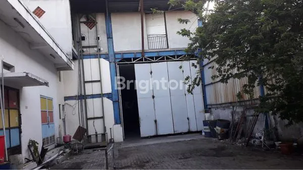 image *TURUN HARGA LAGI !!!! BUTUH JUAL CEPAT BANGUNAN BAGUS BEKAS PABRIK. VALUE BUY*  DI JALAN KEDUNG COWEK SURABAYA (3)