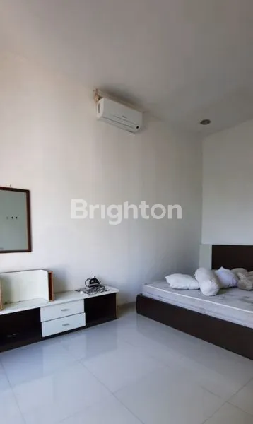 image RUMAH 2 LANTAI SEMI FURNISHED DI RIVERSIDE ARJOSARI MALANG (5)