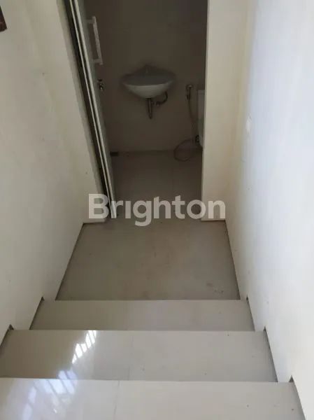 image RUMAH BARU GRESS BELUM PERNAH DITEMPATI DI EASTWOOD CITRALAND (5)