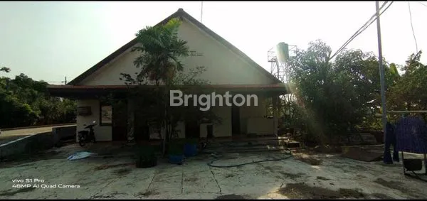 image GUDANG KANDANG SAPI SIAP PAKAI  KUTEREJO MOJOKERTO (7)