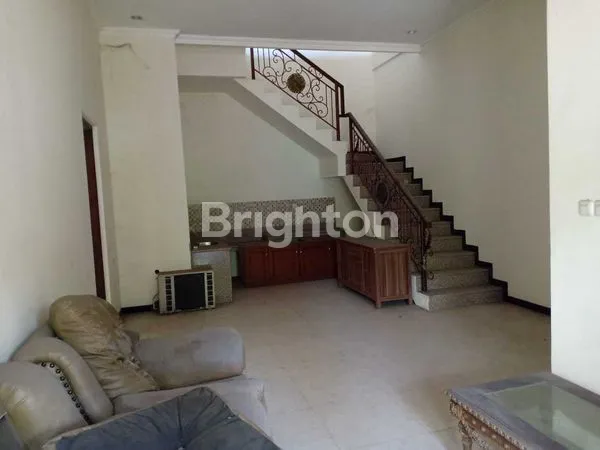 RUMAH DI DARMAHUSADA