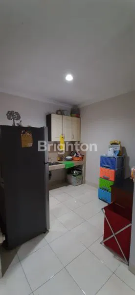 image RUMAH 3 LANTAI RAPI SIAP HUNI DI GADING GRANDE KELAPA GADING (8)