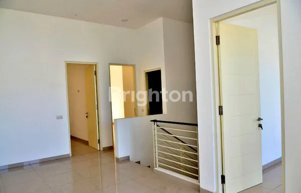 image RUMAH BARU GRESS MEWAH  MINIMALIS MODERN DIGAYUNGSARI BARAT  (2)