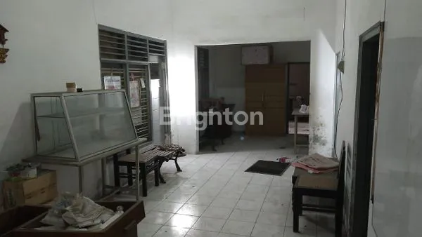 image RUMAH STRATEGIS TEPI JALAN BESAR DEPAN ALFAMART (4)