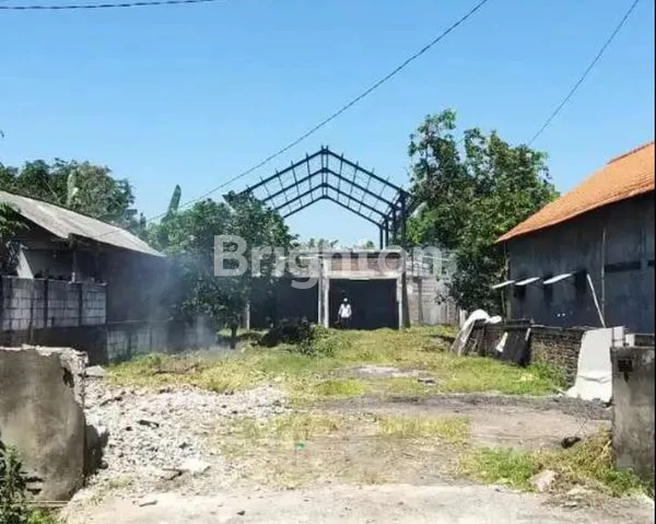 image TANAH DAN BANGUNAN RAYA NGEMPLAK MADE (1)