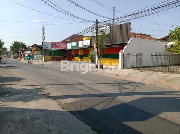 image BANGUNAN / KANTOR LOKASI STRATEGIS, DI JALAN POROS TUREN MALANG (5)