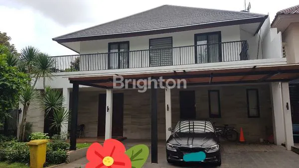 image TOWNHOUSE MEWAH DAN EXCLUSIVE KAWASAN KEMANG JAKARTA SELATAN (1)