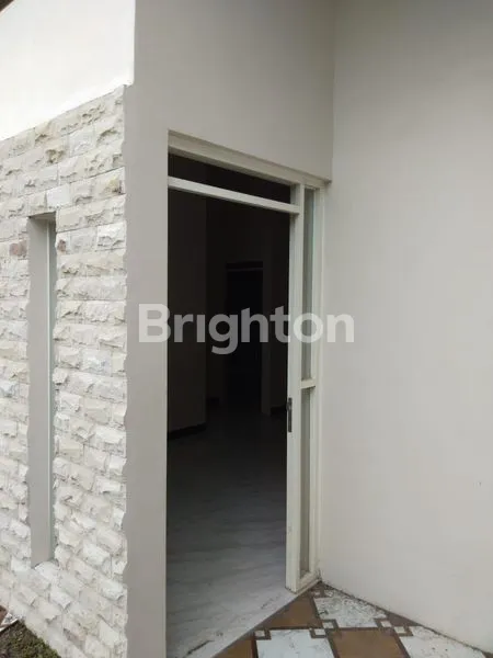 image RUMAH MINIMALIS GRESS TINGGAL MASUK KAHURIPAN (2)