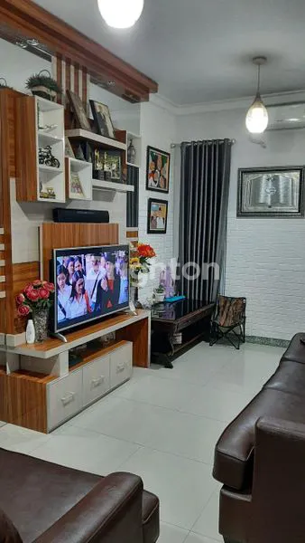 image RUMAH SIAP HUNI 2 LANTAI DI SAKURA REGENCY BEKASI (5)