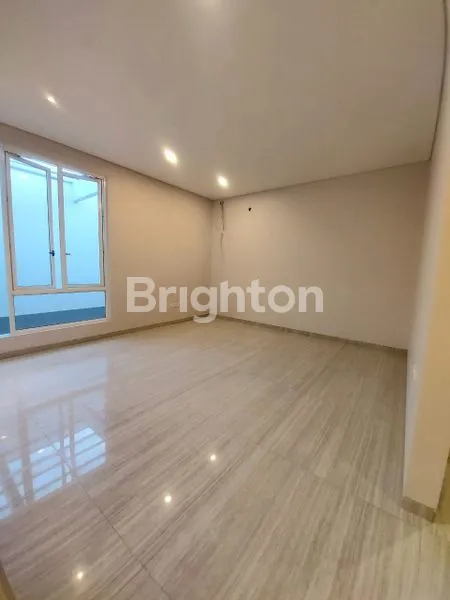 image RUMAH MEWAH DI PAKUWON CITY LEBAR 12M (7)