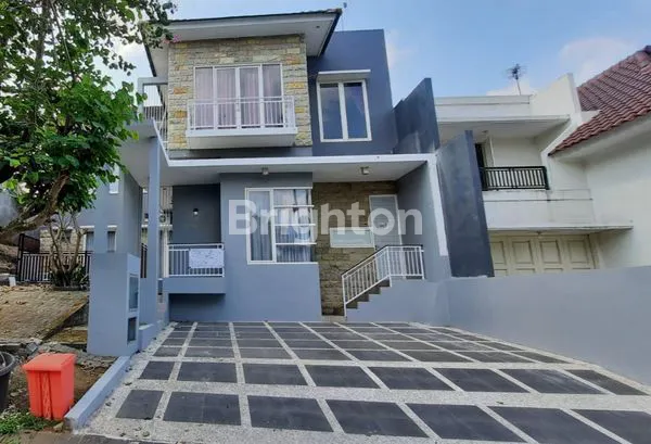 image RUMAH MINIMALIS DI PERUMAHAN ELITE RIVERSIDE (1)