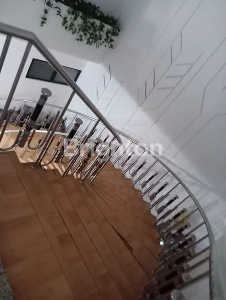 image RUMAH MEWAH DHARMAHUSADA INDAH TIMUR LOKASI DEKAT GM (6)