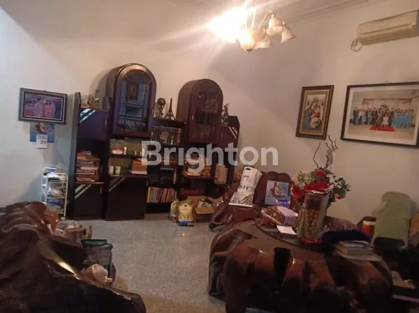 image RUMAH MEWAH DHARMAHUSADA INDAH TIMUR LOKASI DEKAT GM (2)