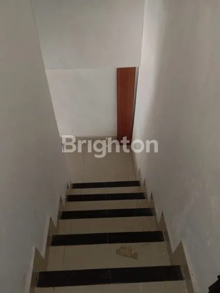 image 2 RUKO 2 LT GANDENG DI GIANYAR BALI (2)