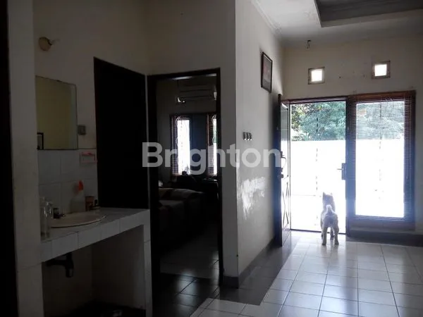 image RUMAH MURAH CANTIK DI TAMAN SE TOSA CIKARANG (3)