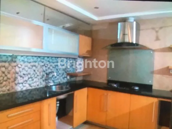 image RUMAH RAPI SIAP HUNI SEMI FURNISH DI JANUR ASRI KELAPA GADING (8)