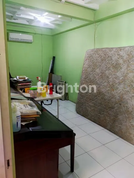 image RUKO SHOWROOM AKTIF DI JL RAYA WISMA TROPODO SIDOARJO KAWASAN RAMAI KULINER DAN STRATEGIS (2)