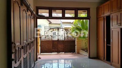 image RUMAH MEDOKAN ASRI (1)