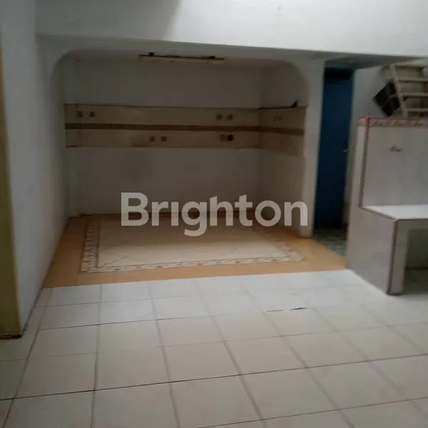 image RUMAH DI TAMAN KOTA (6)