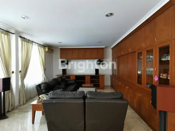 image RUMAH DI TAMAN GOLF LIPPO KARAWACI TANGERANG (3)