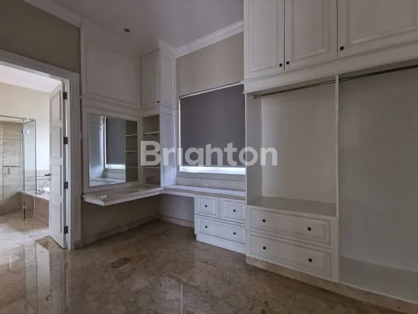 image RUMAH DI LIPPO KARAWACI TANGERANG (6)