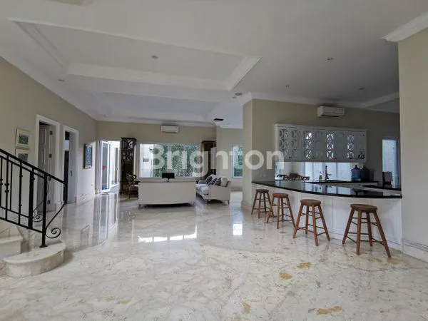 image RUMAH DI LIPPO KARAWACI TANGERANG (8)