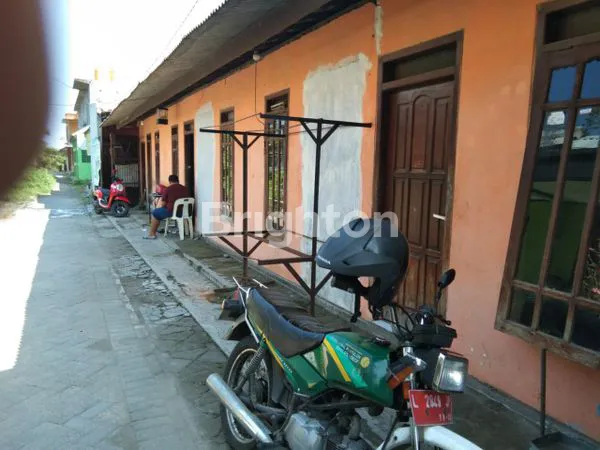 image RUMAH TOKO KOSAN FULL BANGUNAN LOKASI STRATEGIS DEKAT KAMPUS STIKES PPNI JABON MOJOKERTO (4)