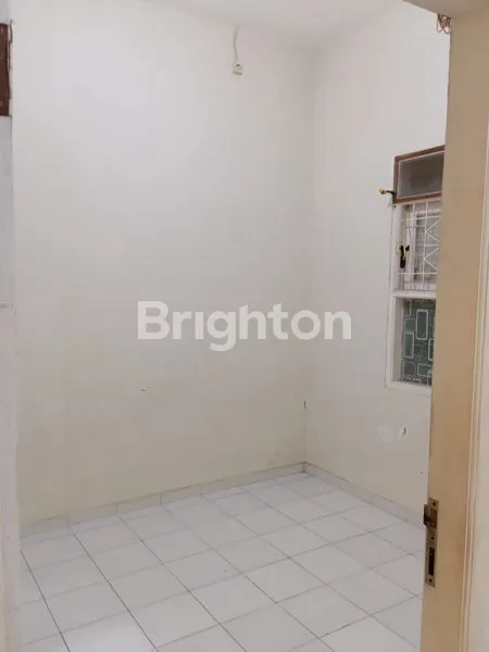 image RUMAH SIAP HUNI SWAN MENGANTI (6)